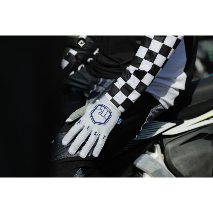 Mănuși Ciclism FIST Grey Trackie L/F