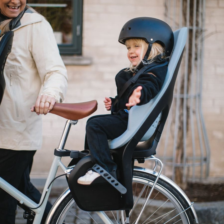 Scaun bicicleta THULE Yepp 2 Maxi cu montare pe portbagaj - Agave