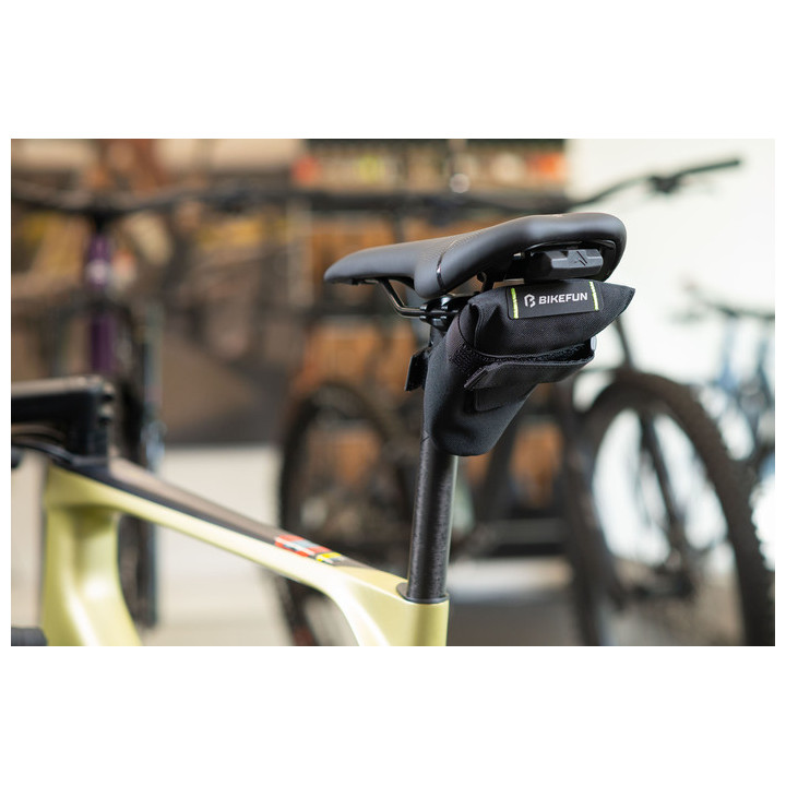 Geantă șa BIKEFUN APEX S, 0.3L, velcro