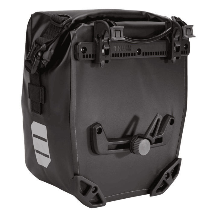 Genti portbagaj THULE Shield Pannier 13L - Black (2 buc)