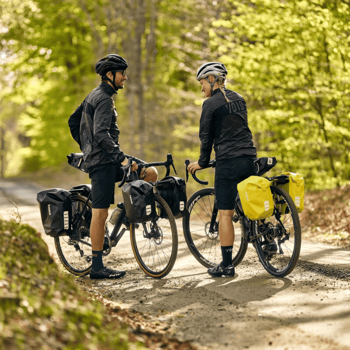 Genti portbagaj THULE Shield Pannier 13L - Black (2 buc)