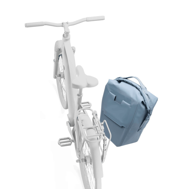 Geanta Portbagaj THULE Shield Pannier 22L cu prindere InLock - Mid Blue