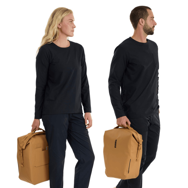 Geanta Portbagaj THULE Shield Pannier 22L cu prindere InLock - Dusted Orange
