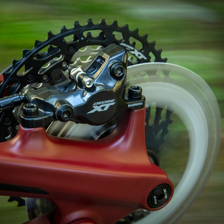 Frana Disc Hidraulica SHIMANO XT BL-M8100 (R) + BR-M8100 (R) | Placute Resin