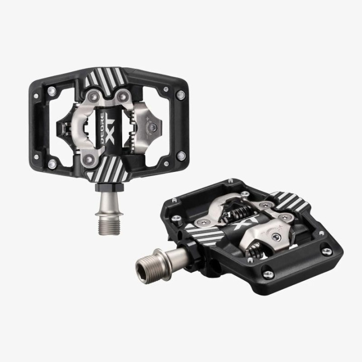 PEDALE SHIMANO DEORE XT; PD-M8220 SPD  FARA CATADIOPTRII  INCL. PLACUTE CL-MT001  AMBALAT IND.