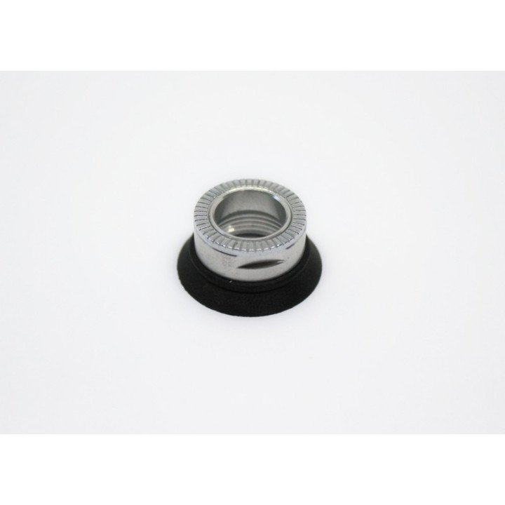Con Shimano WH-R600-R cu Lock Nut M15