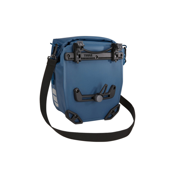 Geanta portbagaj THULE Shield Pannier 13L Blue
