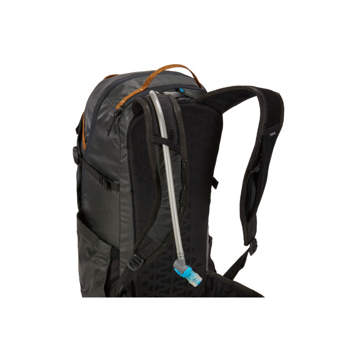 Rucsac Thule Stir 25L Obsidian Grey - Drumetii