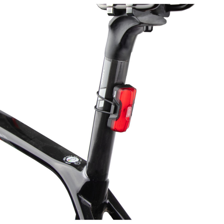 Stop ZEFAL R20 USB 20 Lumeni - Lanternă Bicicletă