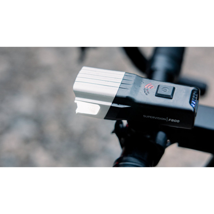 Far ZEFAL Supervision F800 USB 800 Lumeni