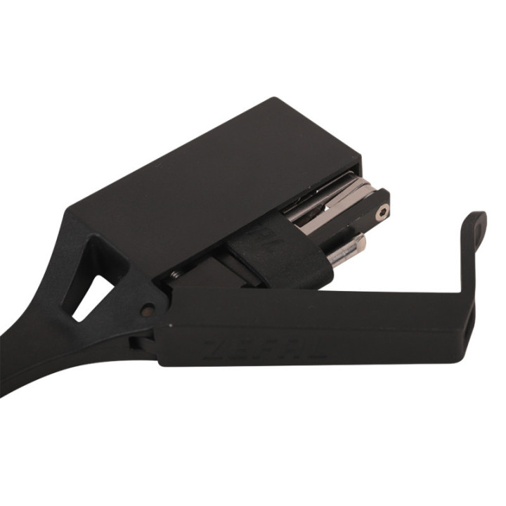 Multi-tool ZEFAL Afa 8 Plus cu cutie inclusa