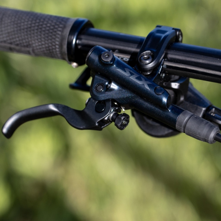 Frână Disc Hidraulică SHIMANO SLX M7100 cu Placute Resin