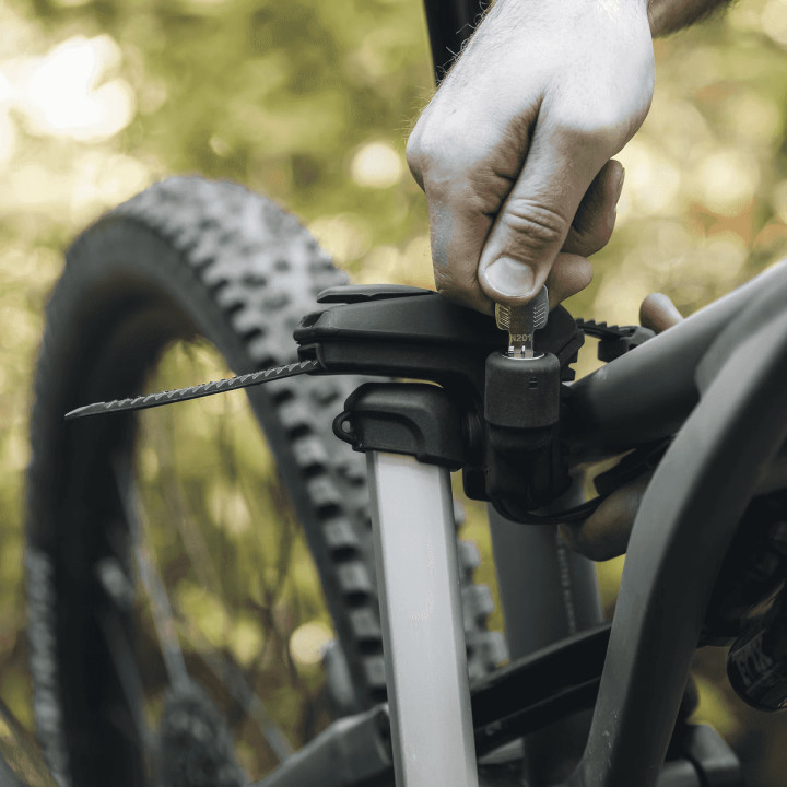 Suport biciclete THULE Epos 2B pliabil 13 pini - 2 biciclete